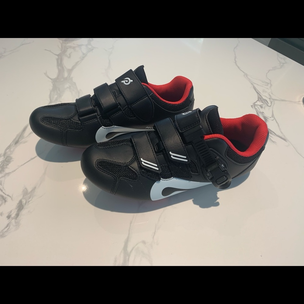 Peloton Cycling Shoes with Cleats, Size 8.